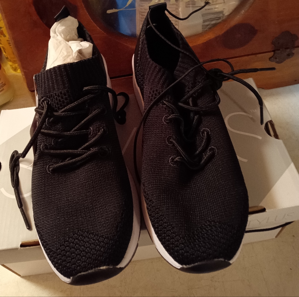 Women's shoes stylus Demi black size 6m